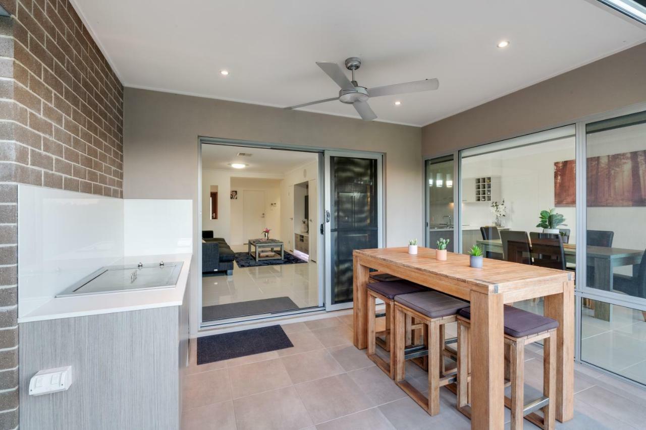 Fairway Village @ Windaroo Lakes Golf Club Exterior photo