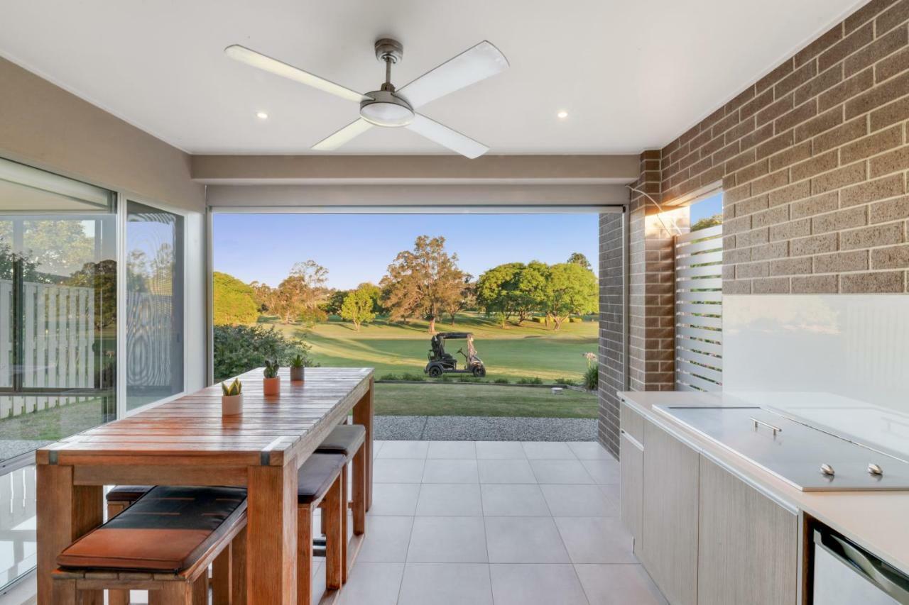 Fairway Village @ Windaroo Lakes Golf Club Exterior photo